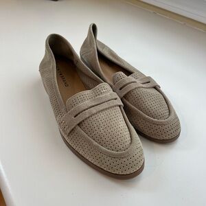 Lucky Brand Beige Suede Caylon Loafers